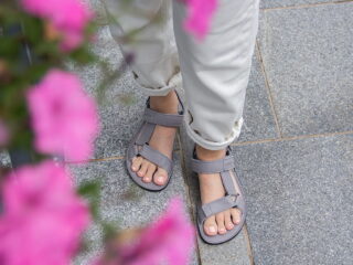 costa barefoot sandals rock gray terrain women’s (4)